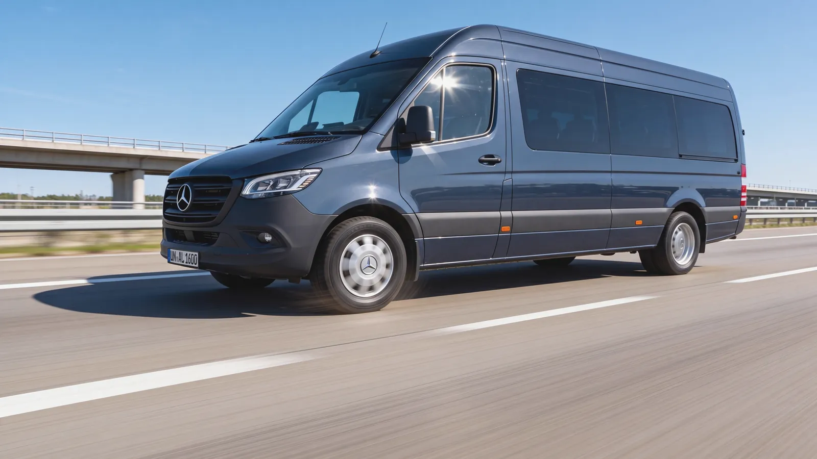 HTS Sprinter für Sonder- und Direktfahrten auf der Autobahn